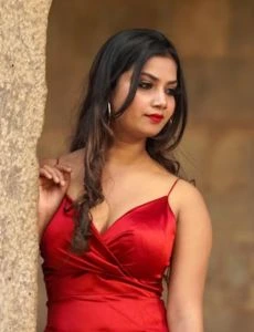 call girl service in Pragati Vihar